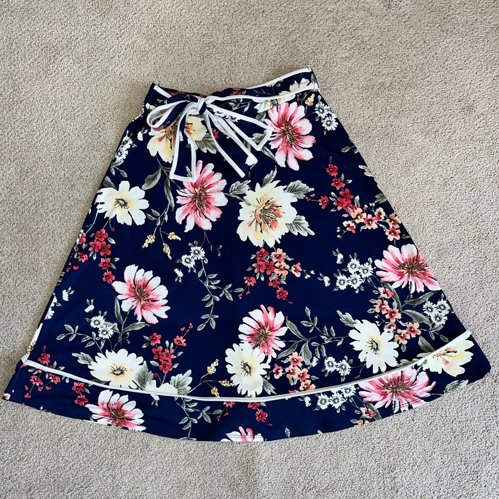 Faith and Joy Navy Floral Skirt XS